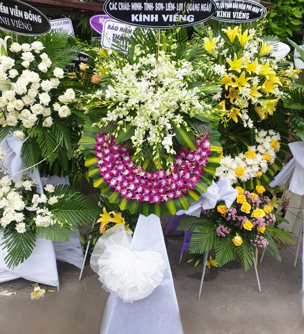 Hoa tươi hóc môn