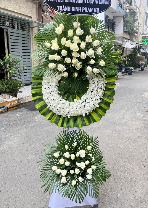 hoa tang lễ tại tiệm hoa cam lâm khánh hòa