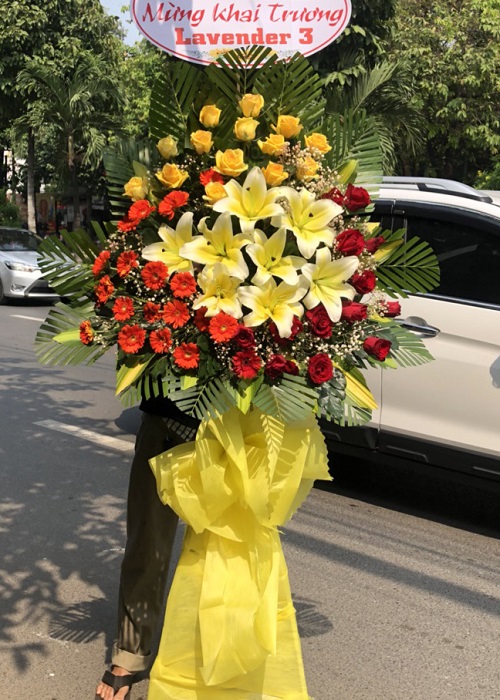 kệ hoa mừng khai trương tại shop hoa bảo thắng lào cai