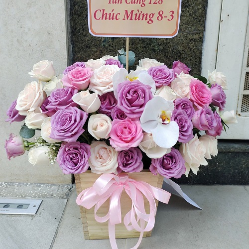 giỏ hoa chúc mừng tại shop hoa mỹ lộc nam định