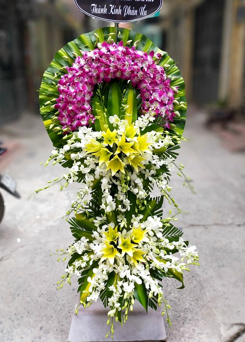 vòng hoa tang lễ tại shop hoa thanh liêm hà nam