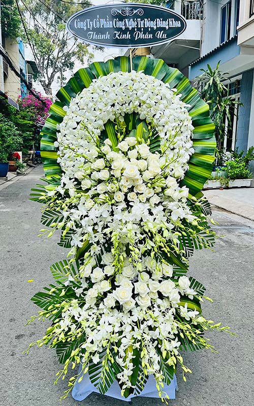 Hoa tang lễ bình dương