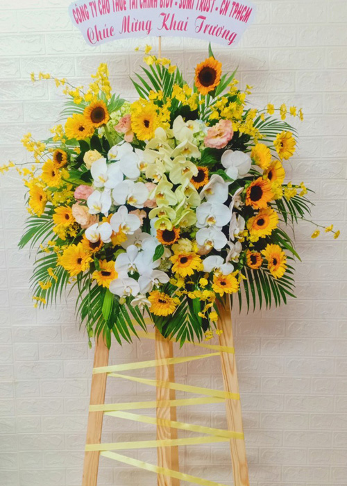 Kệ hoa khai trương Shop hoa tươi Đồng Xoài
