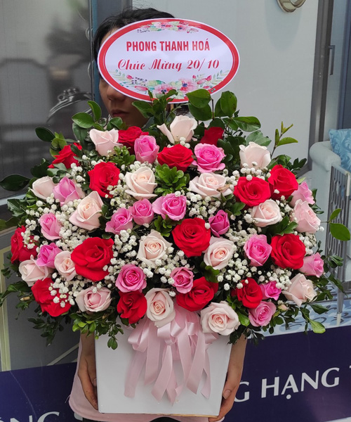 Lẵng hoa tươi đẹp tại shop hoa tươi Hàm Tân Bình Thuận