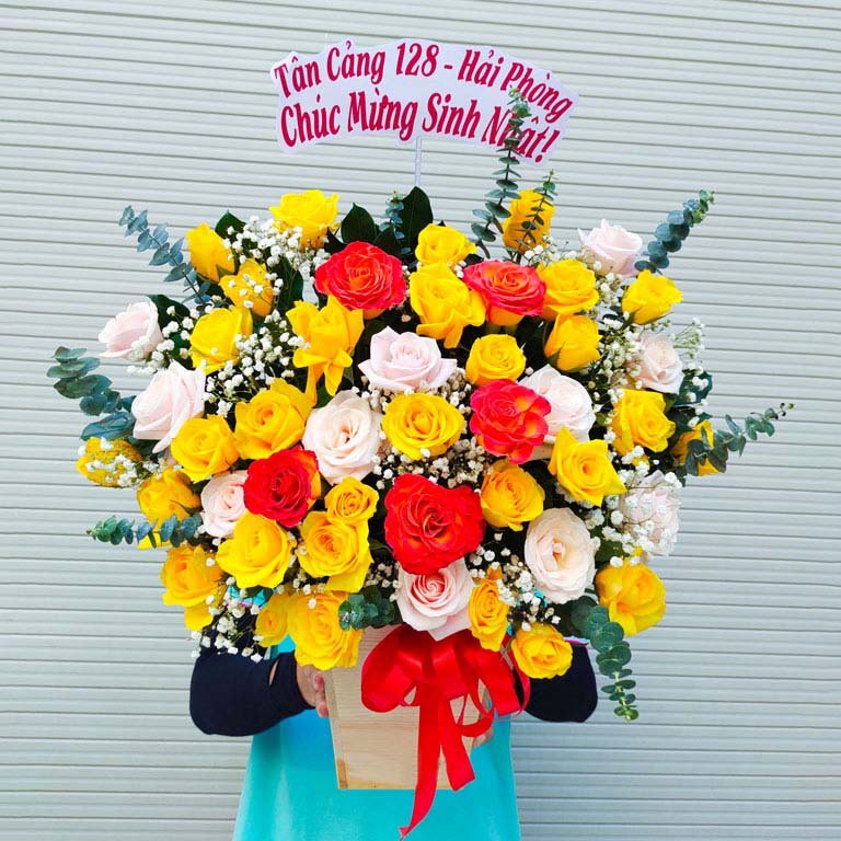 Giỏ hoa sinh nhật