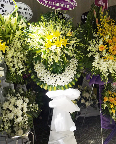 Hoa tang lễ Tiệm hoa tươi Hà Giang