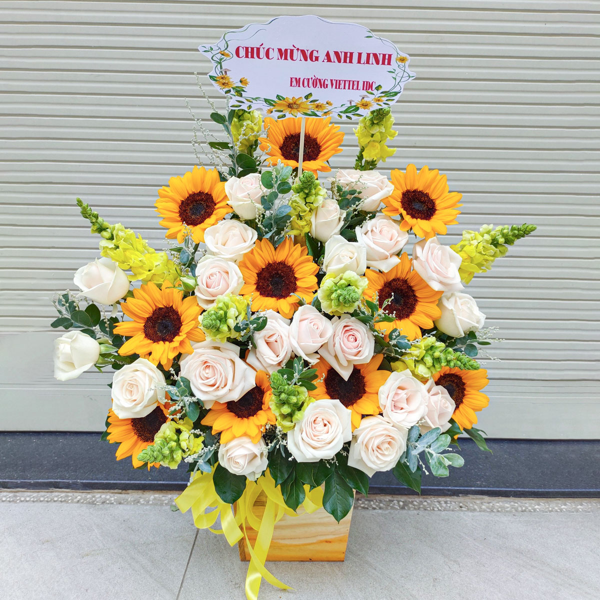 Giỏ hoa hướng dương